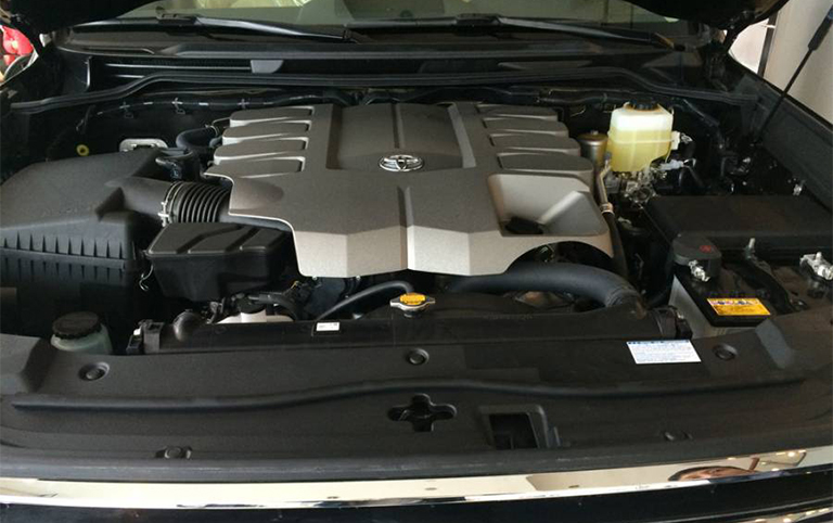 toyota land cruiser 6